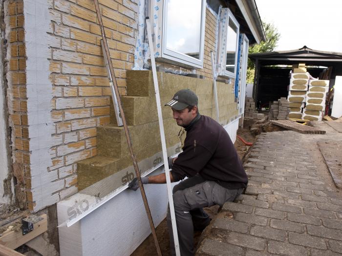 Rénovation énergétique : la TVA relevée à 10% ?