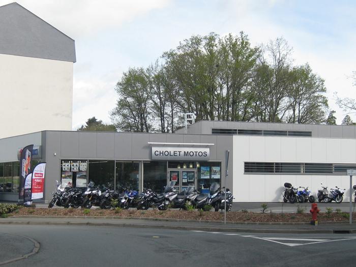 Un magasin de motos passif à moins de 540  HT/m²