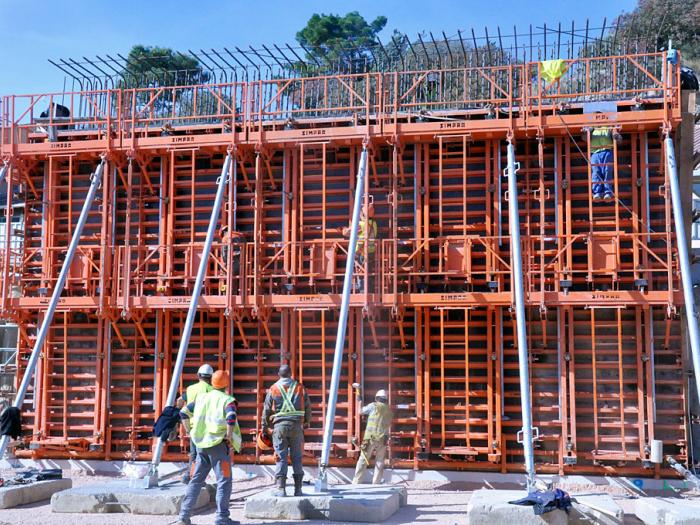 Une étude sur les conditions de travail des coffreurs bancheurs