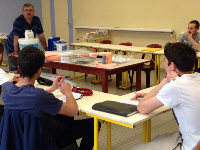 Ma vie d'Apprenti : Alix en cours de technologie