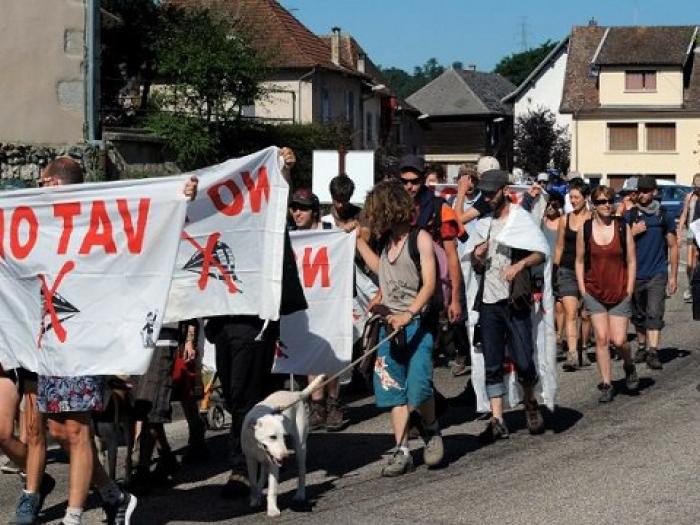 Nouvelle marche des opposants au projet de LGV Lyon-Turin