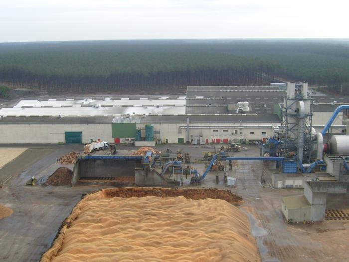 Renaissance du spécialiste français des panneaux de particules bois