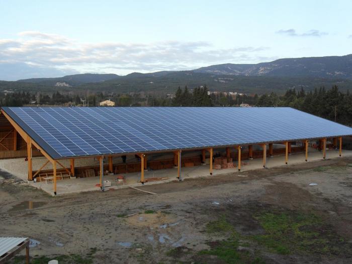 Le géant chinois de l'électricité investit en France