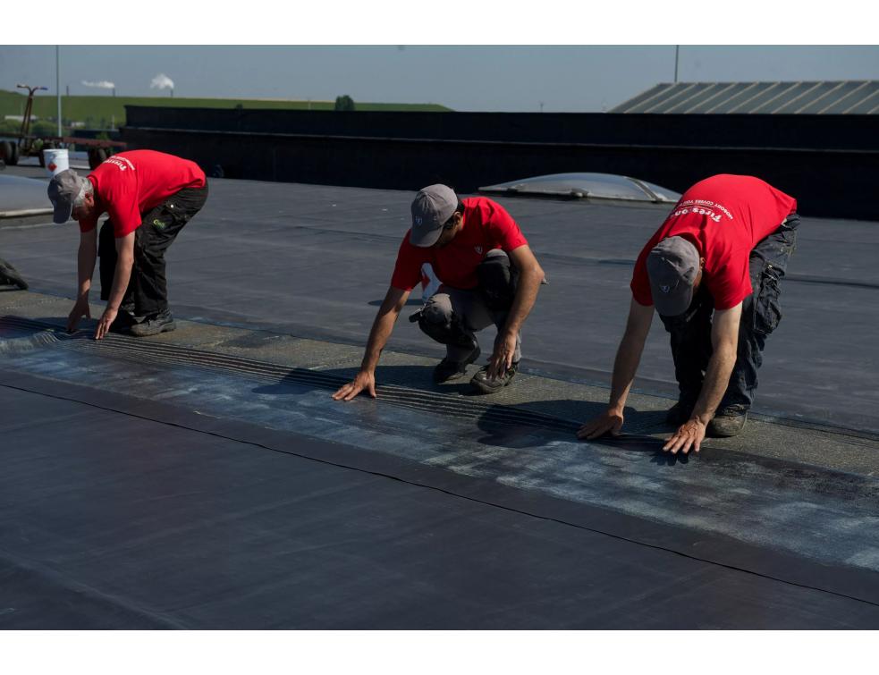 Les systèmes détanchéité EPDM et TPO pour toitures terrasses