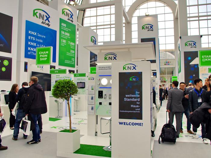 Light+Building 2016 (2) : KNX sempare de lInternet des Objets