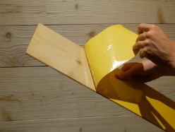 Stickwood  La lame de bois adhésive qui révolutionne la décoration