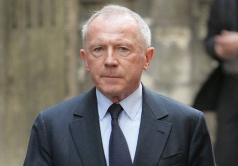 Une collection d'art s'installe à la Bourse de commerce de Paris