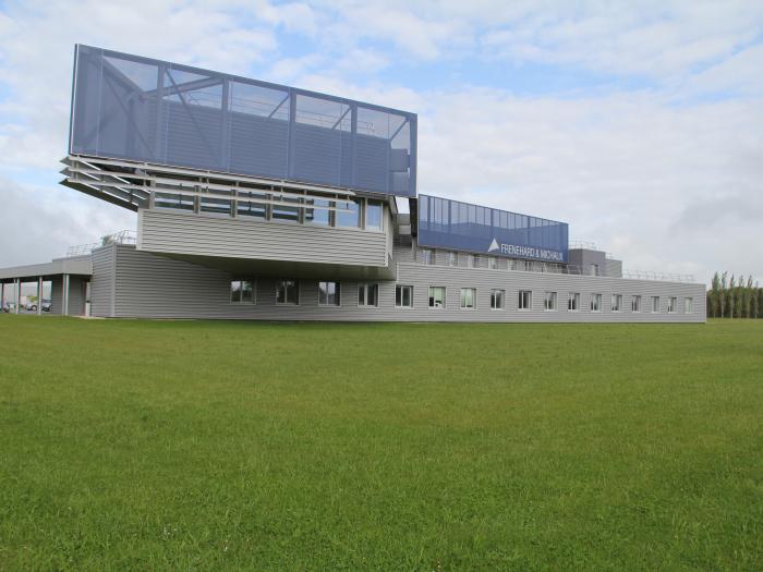 Frénéhard & Michaux acquiert Tubesca Comabi