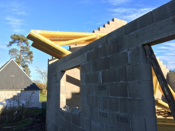 La prudence est de mise pour les embauches dans le Bâtiment
