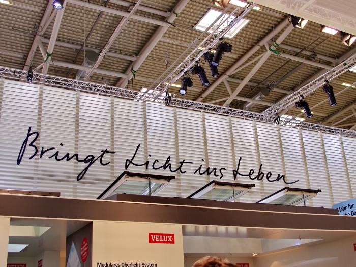 BAU 2017 (08) : verrières et fenêtres multifonction pour toiture terrasse