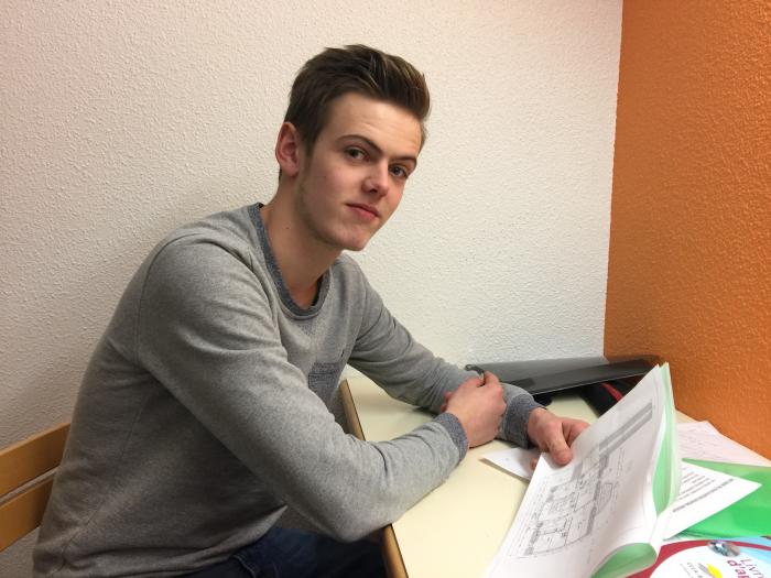 Ma vie d'Apprenti : Allan, apprenti carreleur à l'internat du CFA