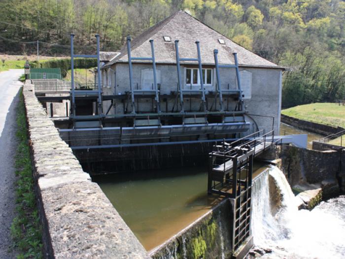 Soutien public pour la petite hydroélectricité et le solaire