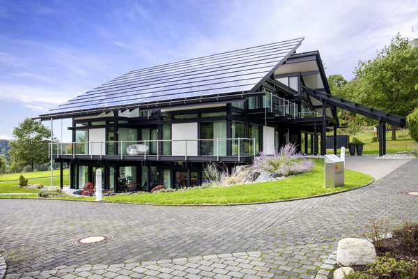 Le photovoltaïque en 2017 (02) : En Europe, lindustrie va mal