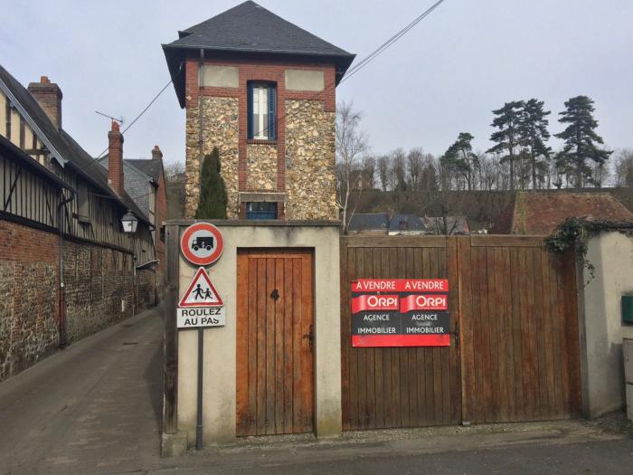 Le Crédit Foncier anticipe des ventes dans l'ancien en hausse de 4%