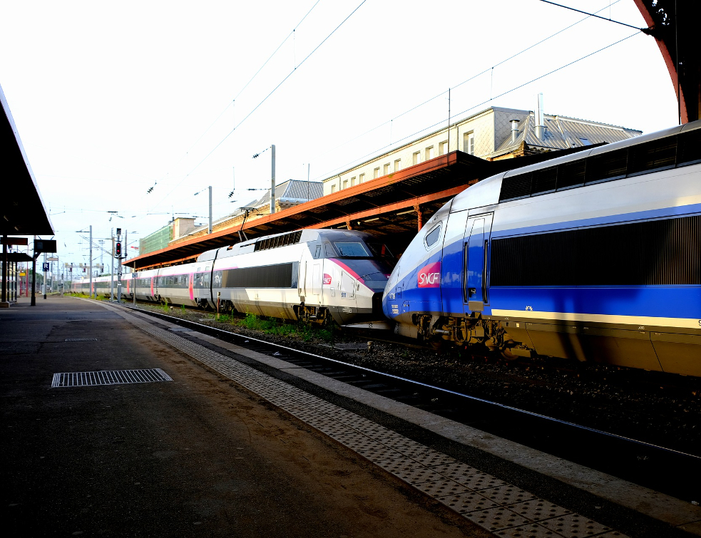 Début des études sur l'avenir des grands projets de transports suspendus