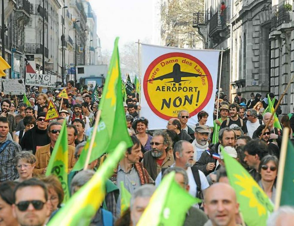 ND-des-Landes : une extension de l'actuel aéroport n'est "pas raisonnable"