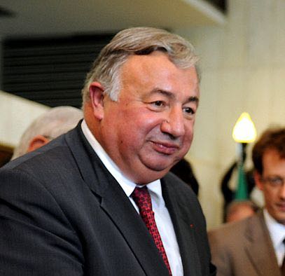 Les professionnels saluent la "conférence de consensus" proposée par Larcher