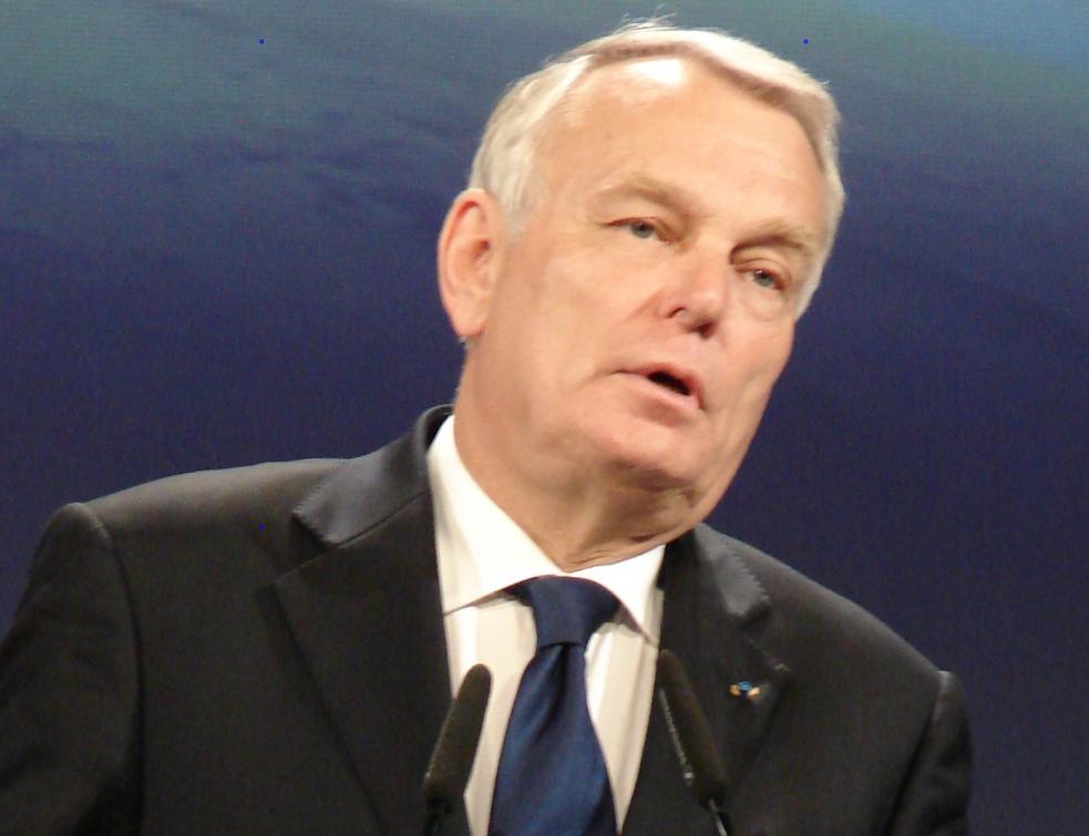 "Passer outre le référendum serait un déni de justice"