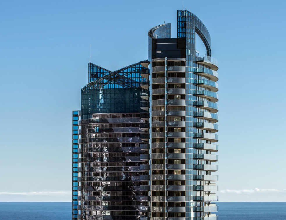 Relaxe pour l'élu dans le dossier de la tour d'Odeon à Monaco