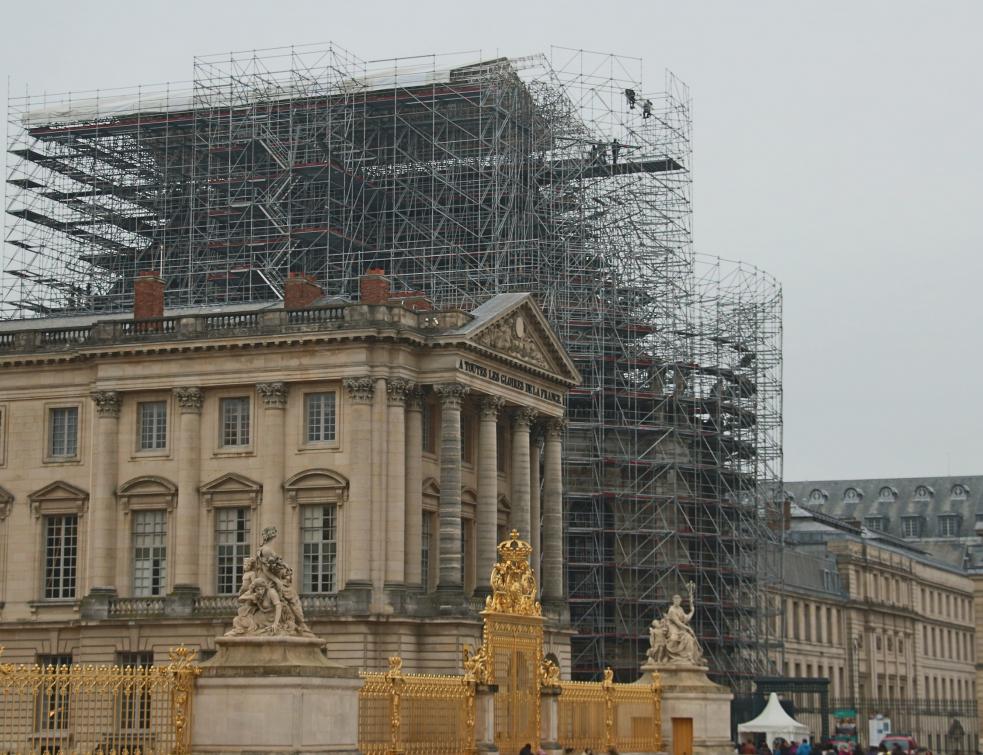 Voulez-vous adopter une sculpture de la Chapelle royale ?