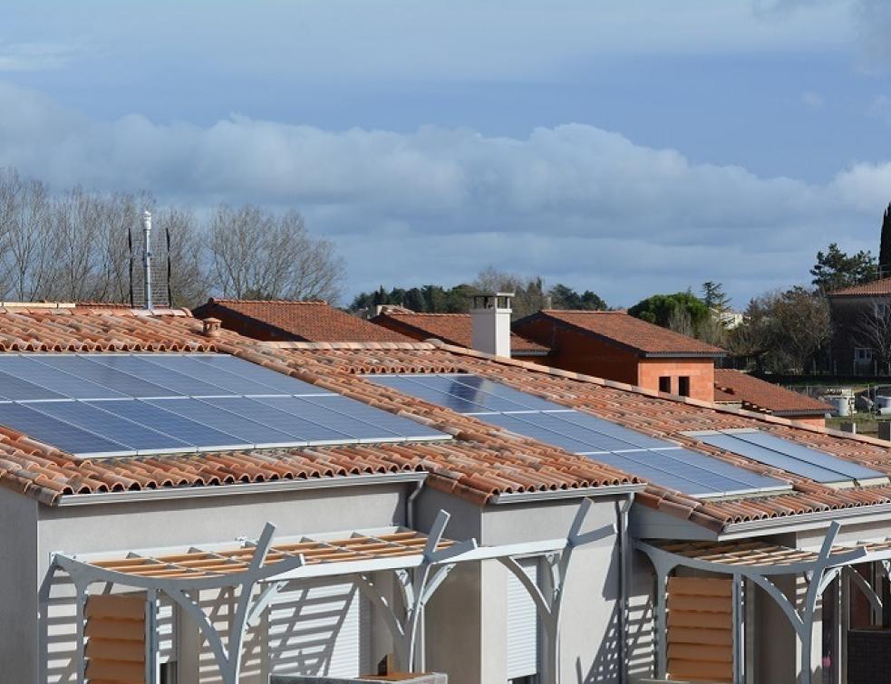 Retour d'expérience sur deux maisons "simples" à énergie positive 