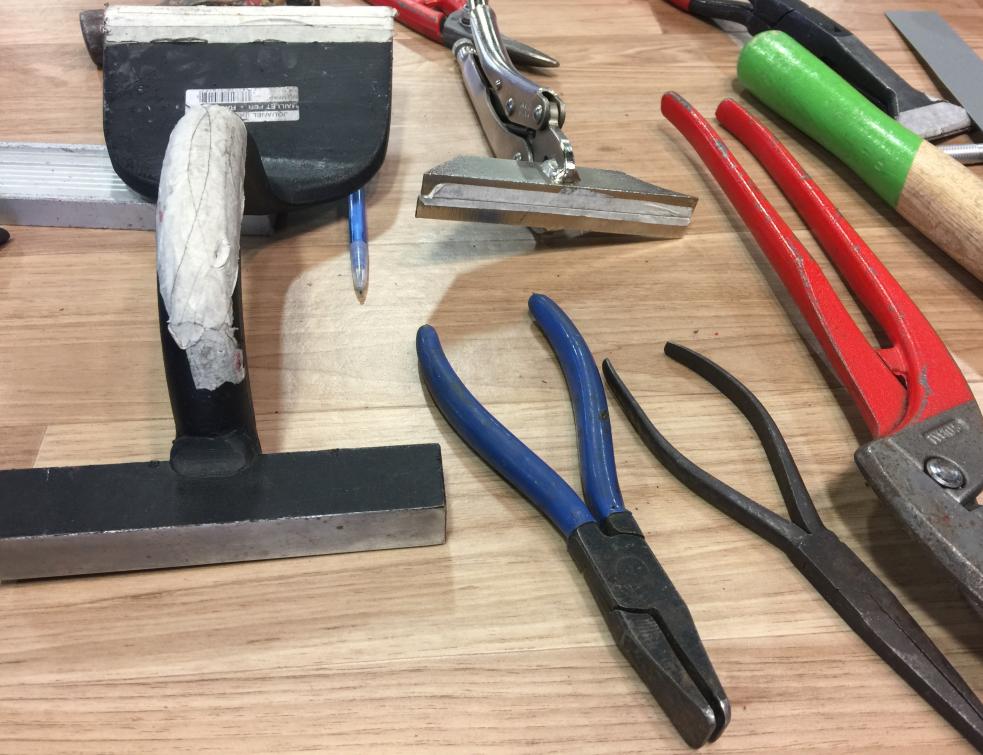 Des difficultés dembauche dans lartisanat et de forts écarts de revenus