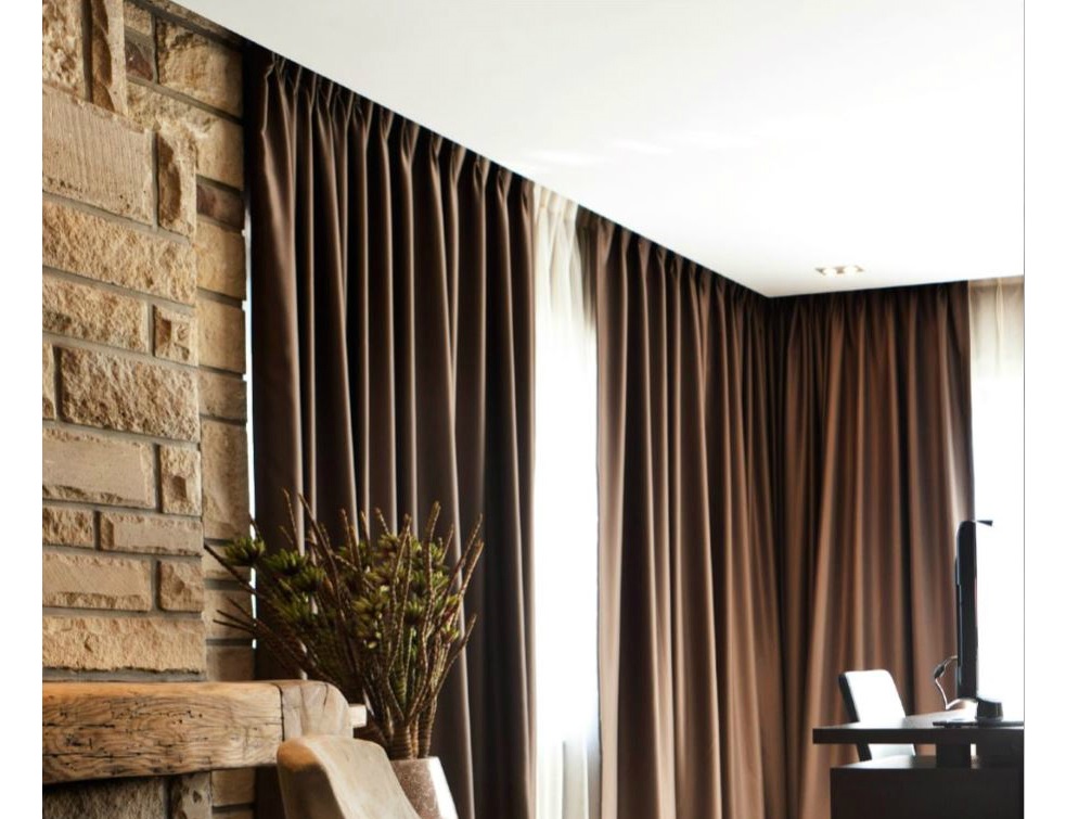 ODEC  Rails de rideaux cintrables à usage professionnel