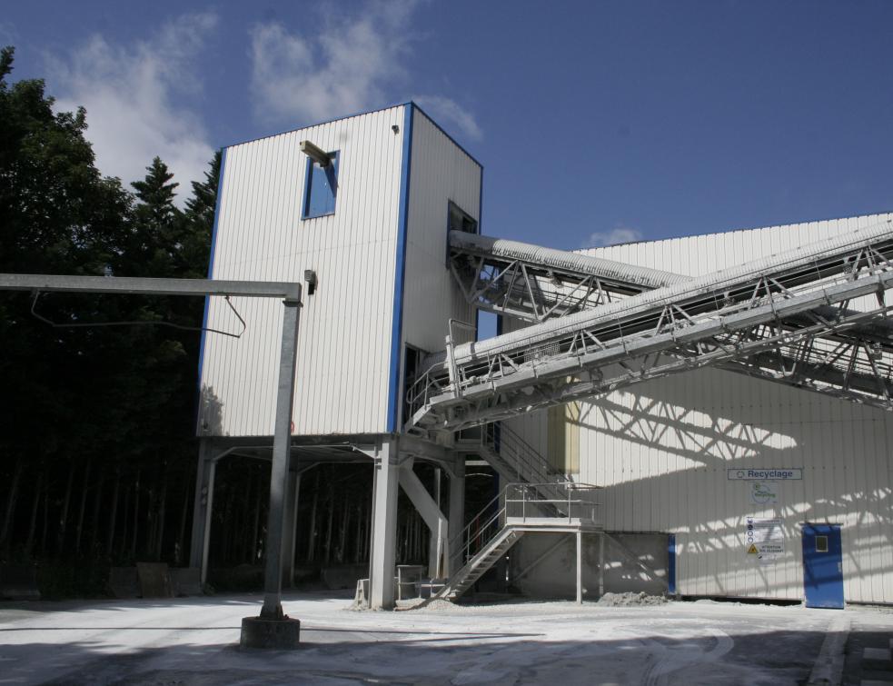 Le recyclage des déchets de plâtre souvre aux petits chantiers