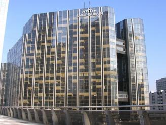 Saint-Gobain: 5 fois plus de bénéfices en 2010