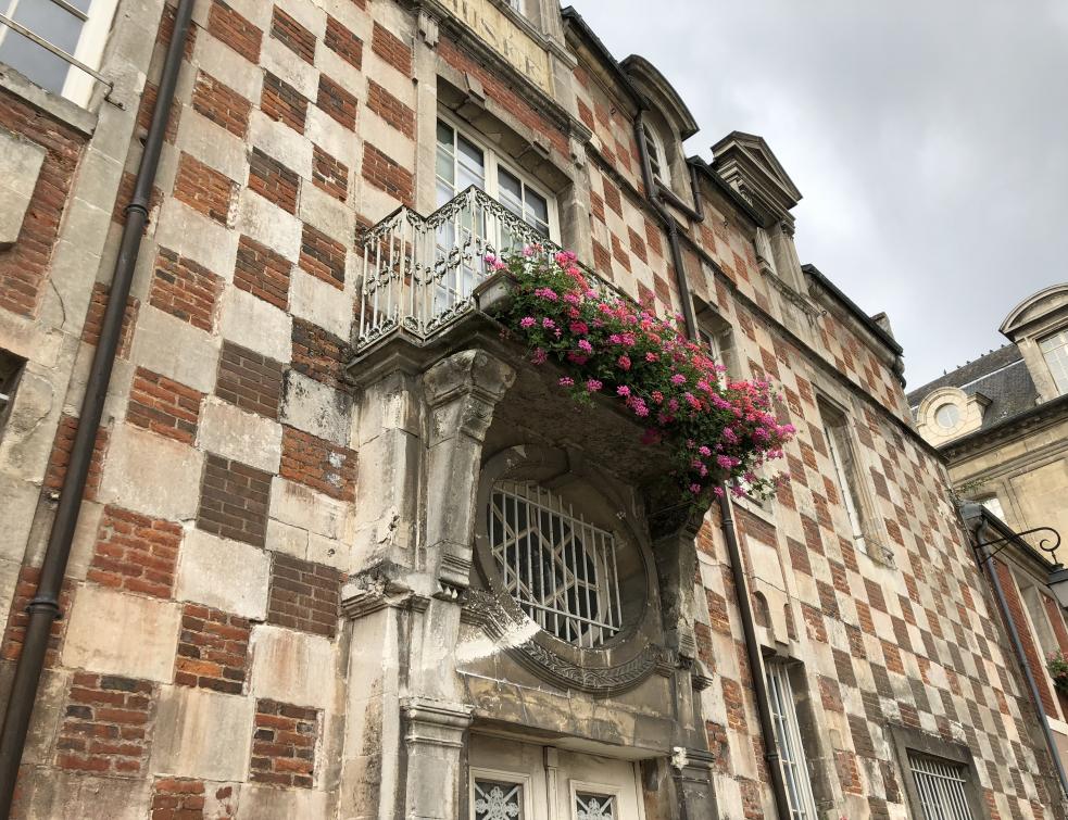 La sauvegarde du patrimoine ne se résume pas à la mission Bern, prévient Mézard