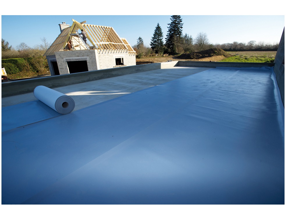 NF DTU 43.6  Etanchéité des planchers intérieurs en maçonnerie par produits hydrocarbonés