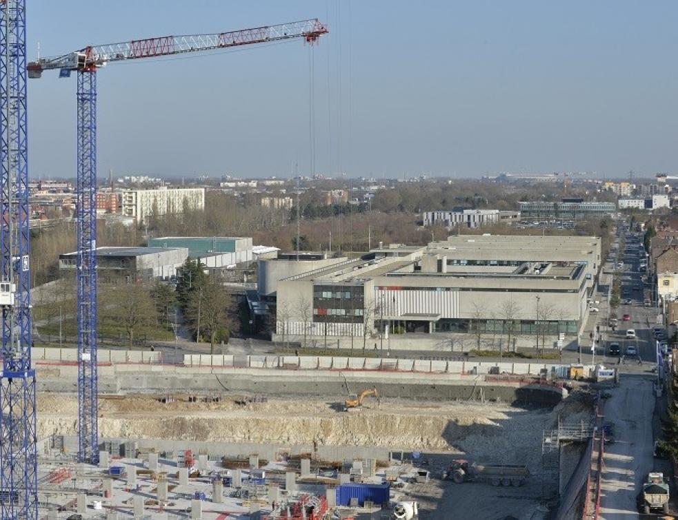 A Lille, un nouveau complexe de cinémas Pathé, dessiné par Buren