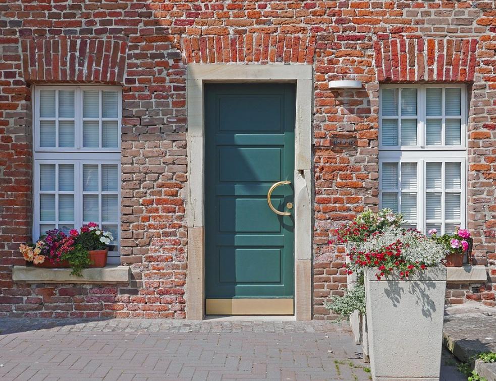 Le marché des portes toujours porté par le neuf et la rénovation