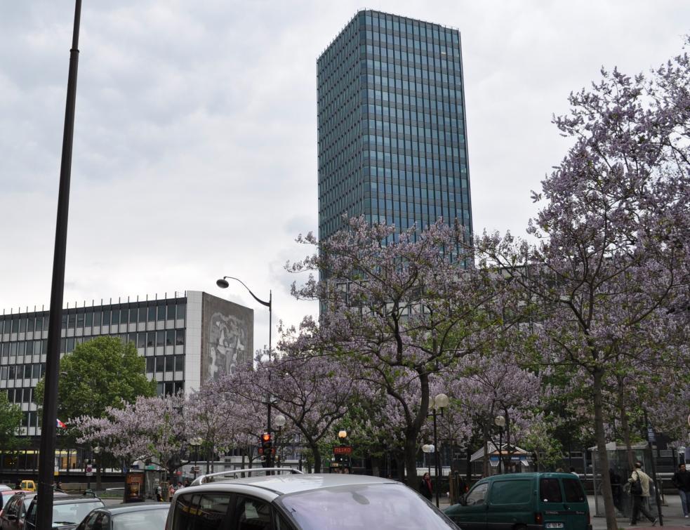 Report de l'affaire de l'amiante à Jussieu et Normed