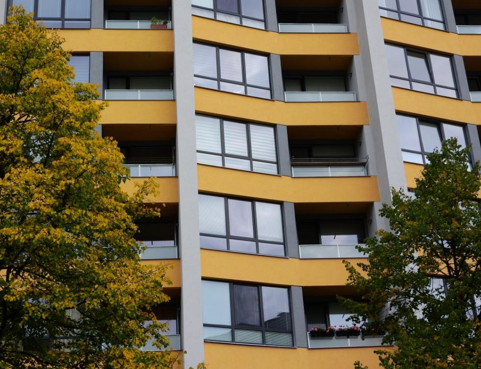 Expulsé par l'expropriation, l'habitant a droit au relogement