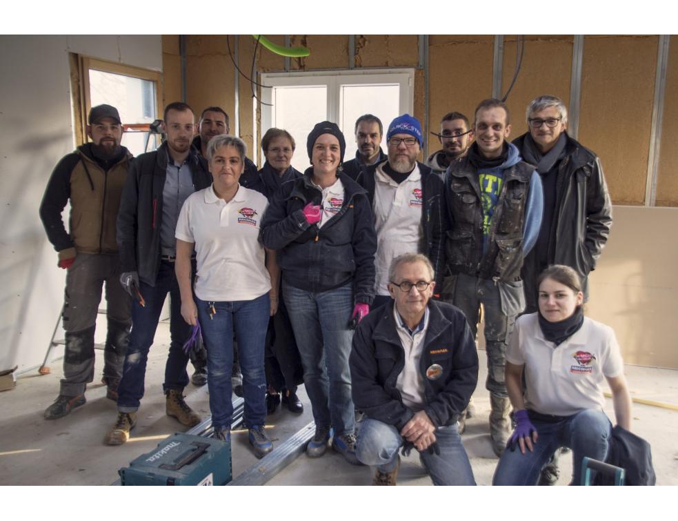 BRICOMAN sengage auprès de lassociation « Les Bricos du Cur »