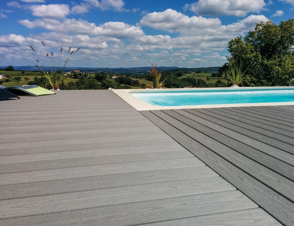 Nettoyer et protéger les bois composites avec Compo-Clean et Compo-Care