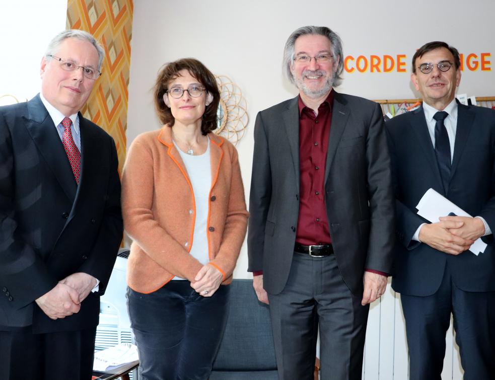 Du béton bas carbone et de plus en plus intelligent pour les villes de demain