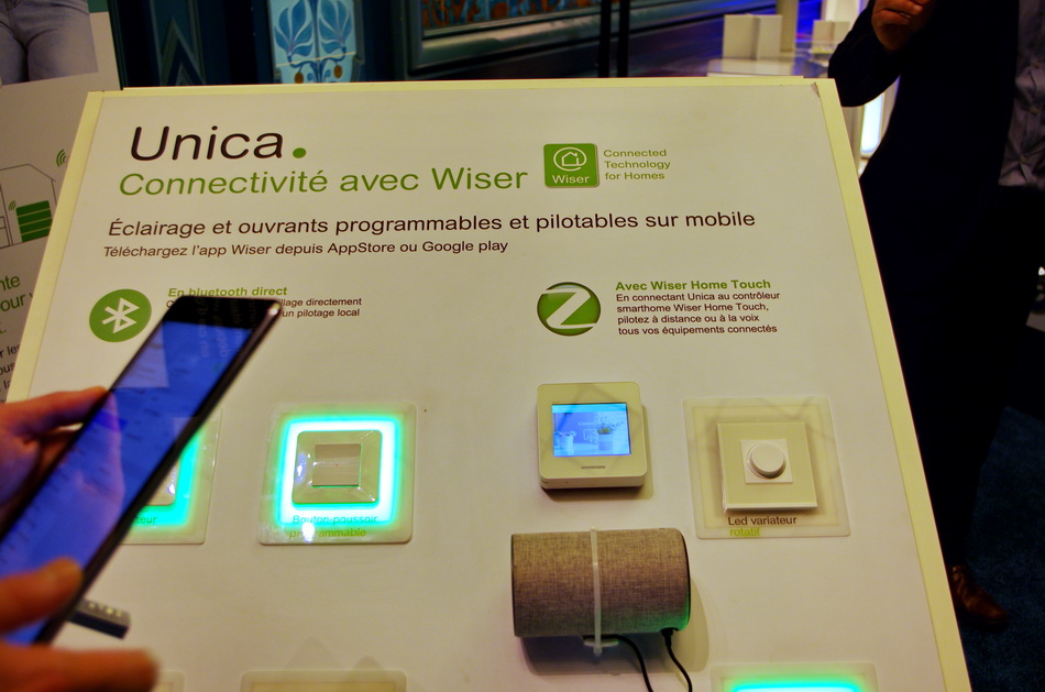 Wiser, loffre domotique de Schneider Electric sétoffe peu à peu