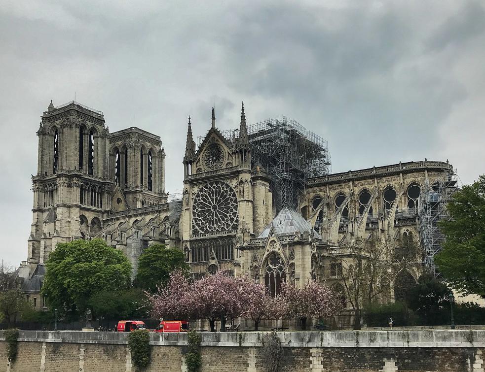 Notre-Dame: le ministère rappelle "l'urgence" d'éviter un effondrement