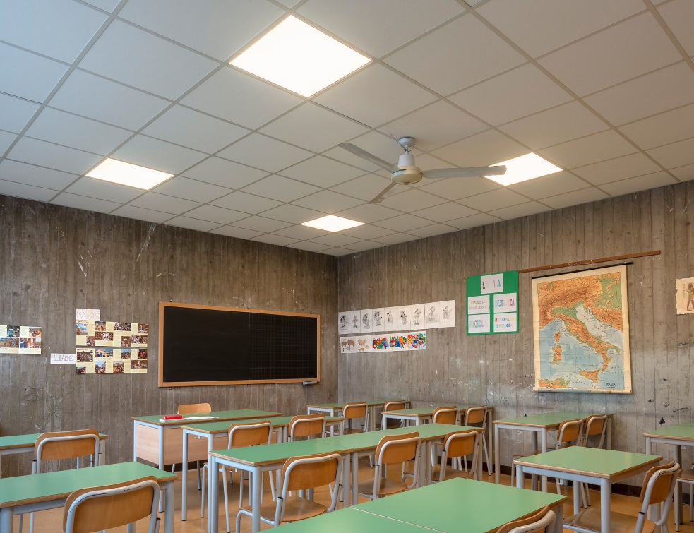 Rockon® améliore le confort acoustique dune salle de classe dans un collège italien