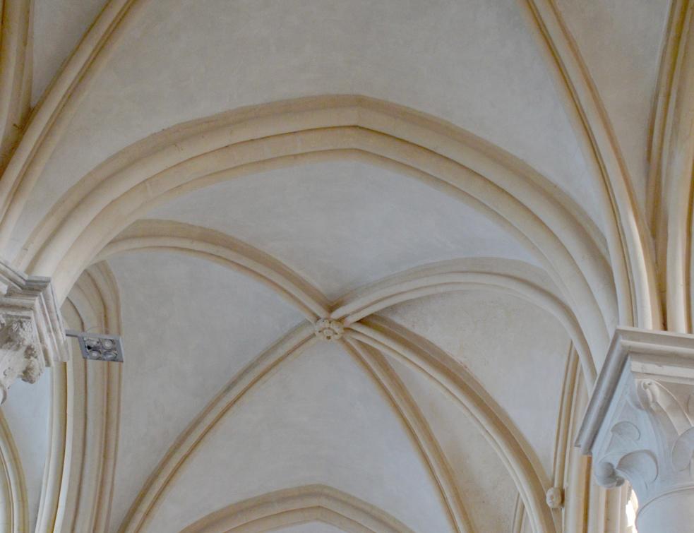 Une reproduction rare d'enduits à lancienne dans la Basilique de Vézelay