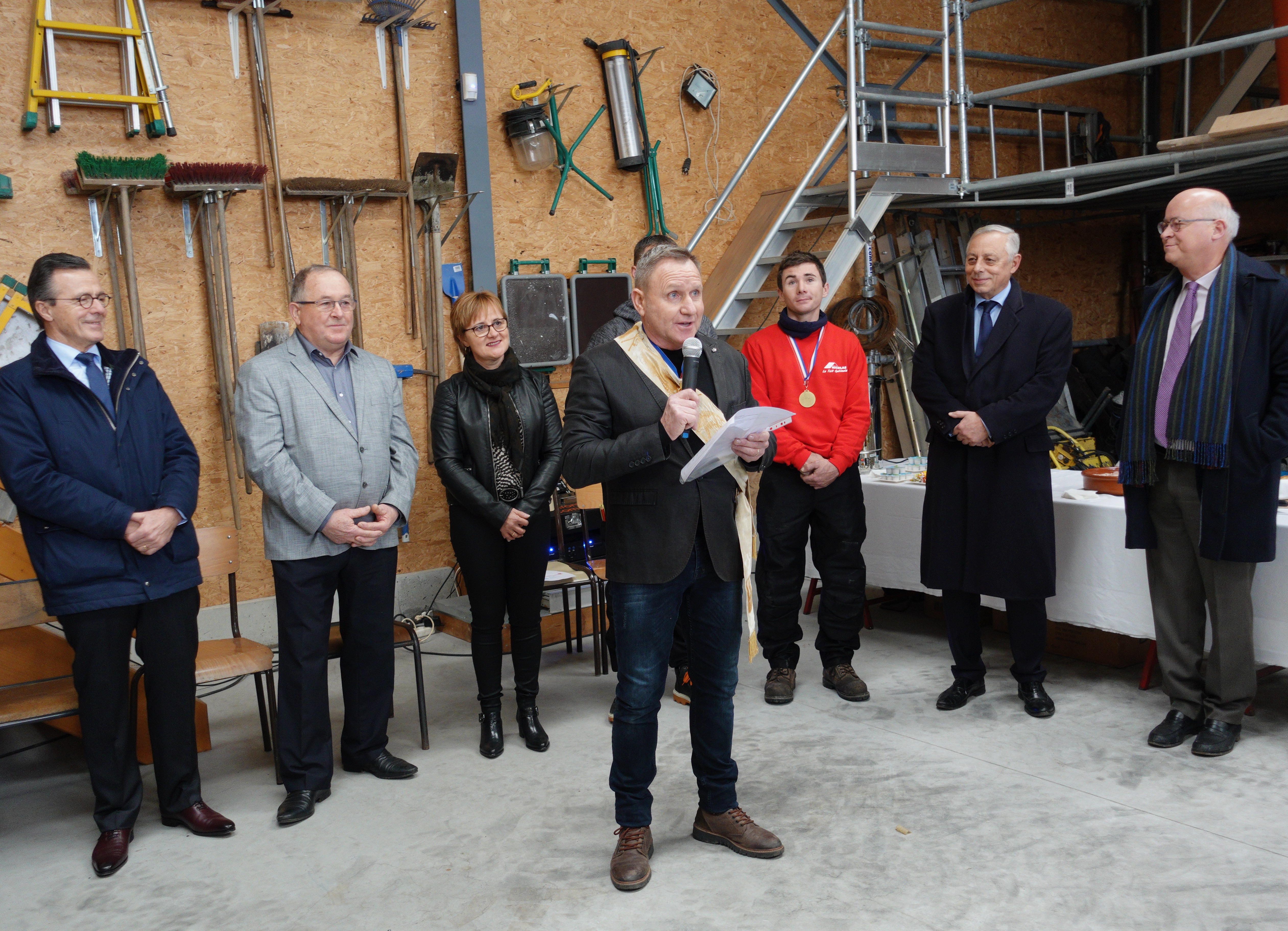 Jean-Yves Nicolas : un couvreur dexception fête les 25 ans de son entreprise