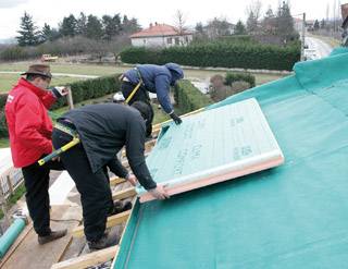 Sarking : réaliser une isolation efficace en toiture