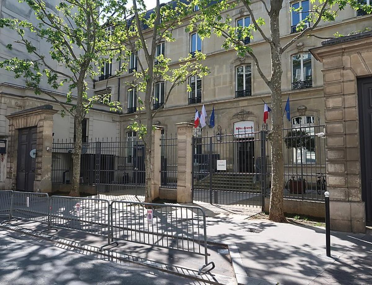 L'ancien hémicycle de l'Île-de-France pourrait se transformer en cité du cinéma