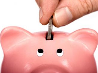 Crédits immobiliers: les taux quasi stables en août