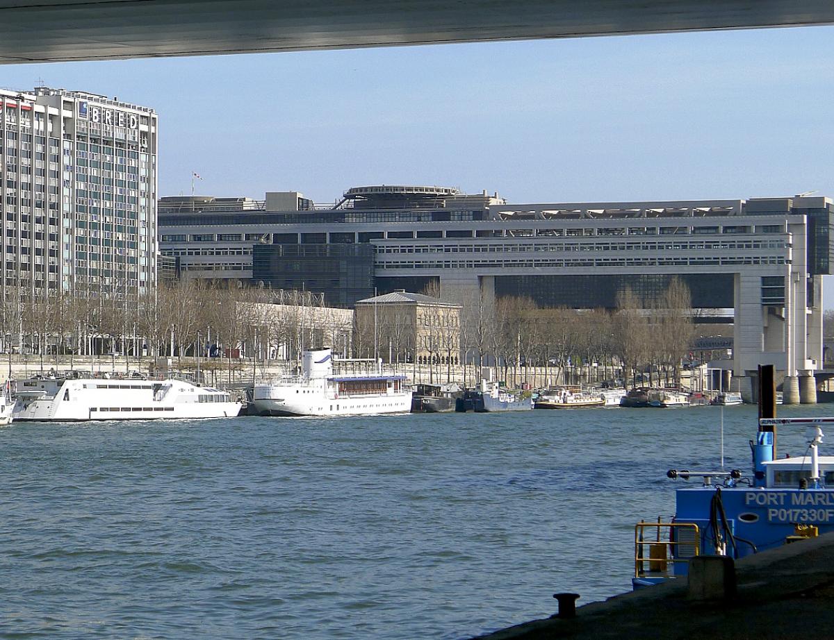 Le gouvernement veut rendre les bâtiments publics plus écologiques