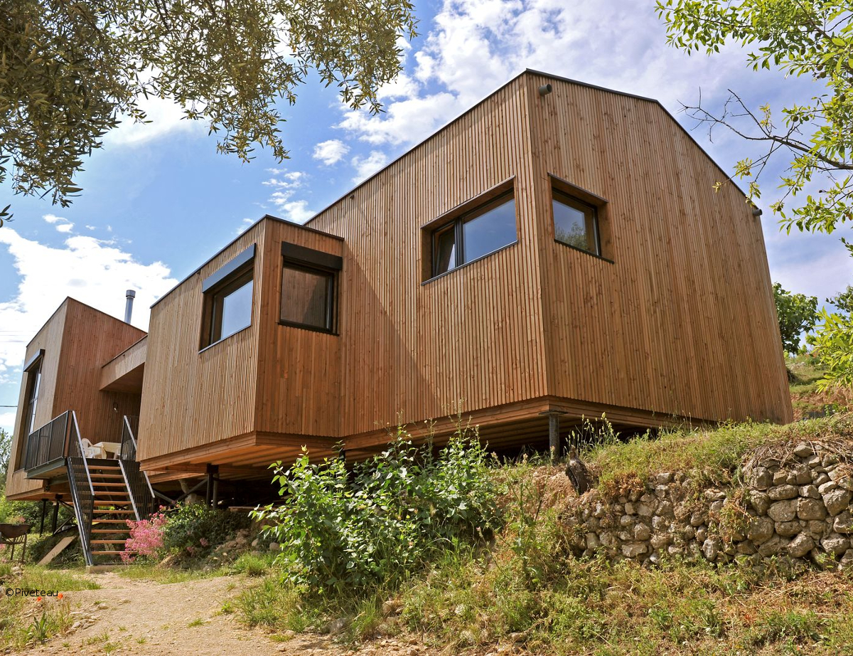 Bardage bois et bois composite : une offre démultipliée