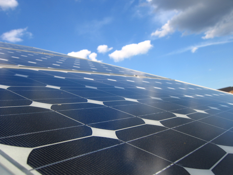 Photovoltaïque : les nombreux avantages de lautoconsommation en Tertiaire