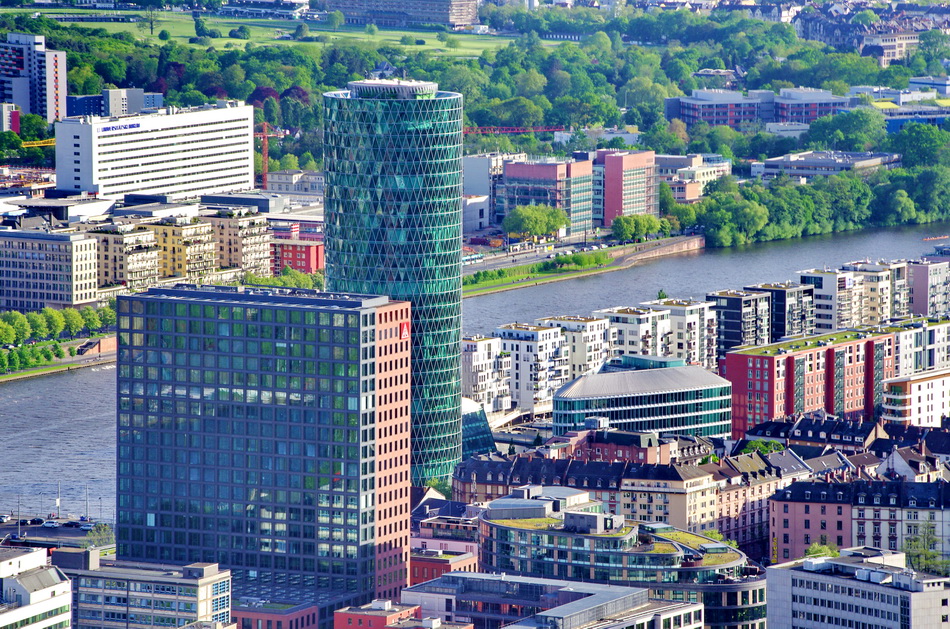 Enquête : 40% des bâtiments tertiaires gaspillent lénergie